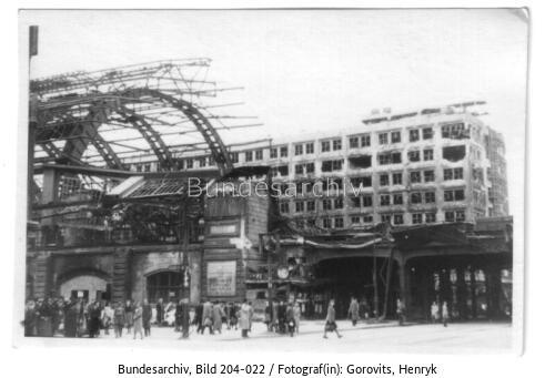 Berlin, Bahnhof Alexanderplatz, Schäden