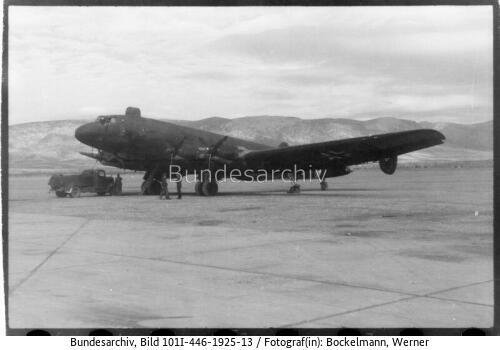 Nordafrika, Flugfeld, Flugzeug Ju 90