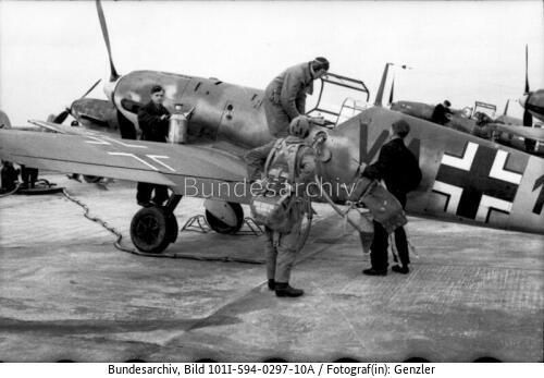 Im Westen, Flugzeug Me 109