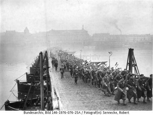 Koblenz, Heimkehr deutscher Truppen