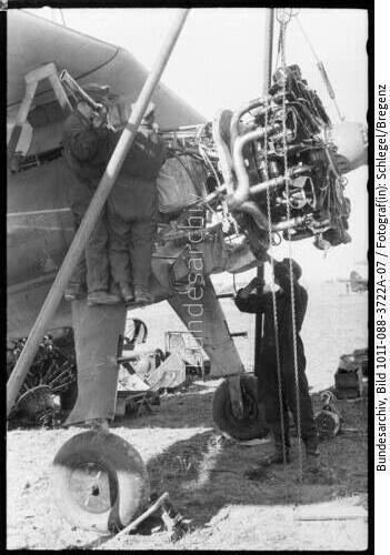 <span class="match">Russland, Wartung/Reparatur Flugzeug Hs 126</span>