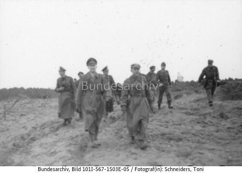 San Felice, Inspektion von Fallschirmtruppen