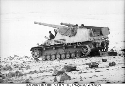 Russland, Panzerhaubitze <span class="match">Hummel</span>