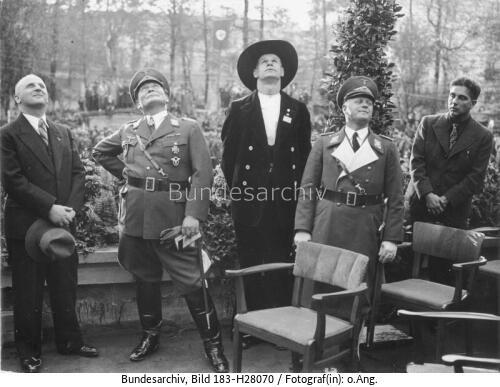 Berlin, Reichsluftfahrtministerium, Richtfest