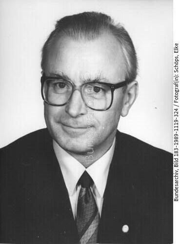 Wolfgang Schwanitz