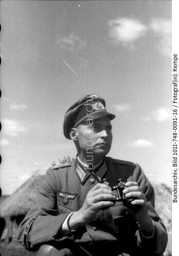 Russland, Hauptmann Kaufmann