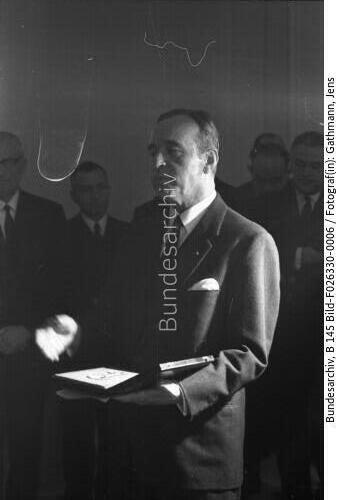 Paris, Einweihung Deutsche Botschaft, Klaiber