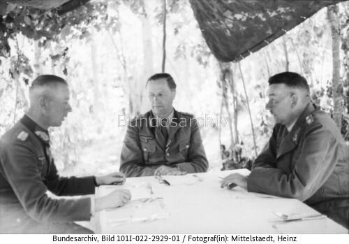 Russland, Generäle bei Besprechung