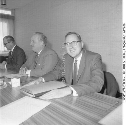 Bonn, Schmücker mit Minister aus den Niederlanden