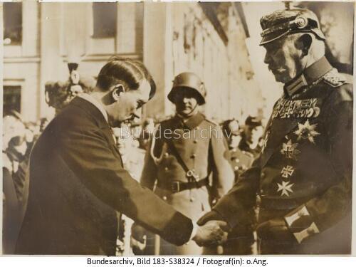 Tag von Potsdam, Adolf Hitler, Paul v. Hindenburg