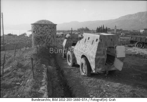 Bei Split, italienischer Schützenpanzer