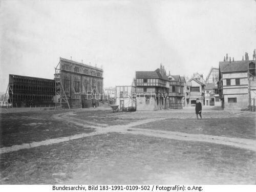 Berlin, Aufnahmegelände der Ufa in Tempelhof