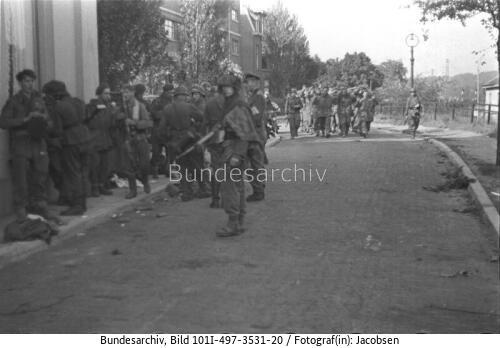Bei Arnheim/Nymwegen, britische Gefangene