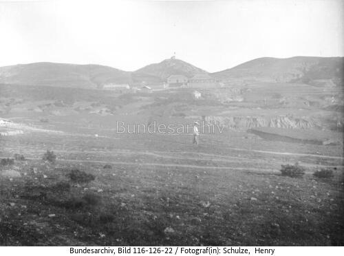 Tsingtau, Gesamtansicht, Signalberg