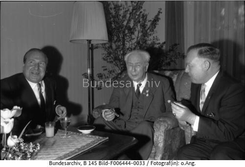 Müttergenesungswerk bei Bundespräsident Heuss