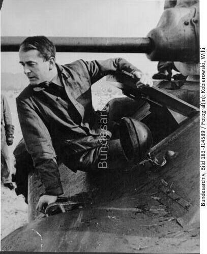 Albert Speer, russischer Panzer T-34