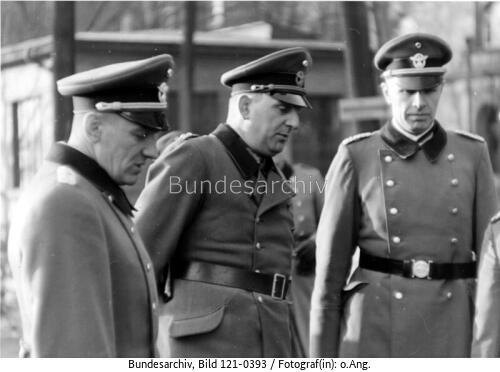 Kurt Daluege, Fuchs und Winkelmann
