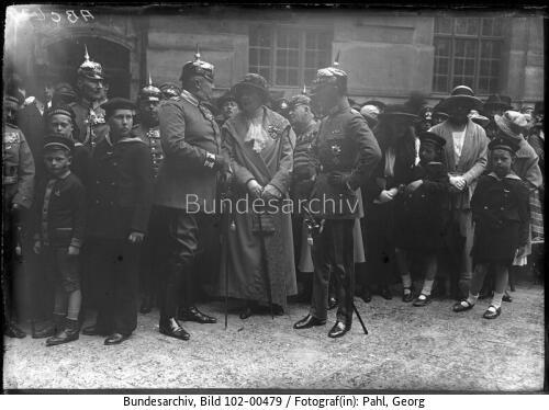 Berlin, Denkmalseinweihung für das 1. Garde-Regiment