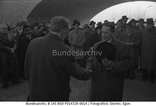 Bonn, Rheinbrücke, Gedenktafel-Enthüllung