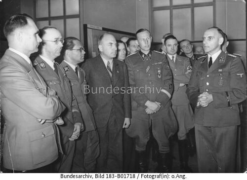 Berlin, Ausstellung "Planung und Aufbau im Osten"
