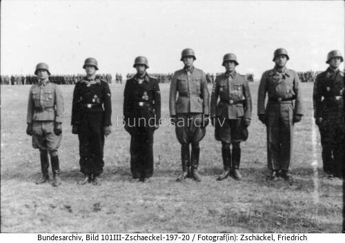 Russland, Waffen-SS-Männer mit Ritterkreuz