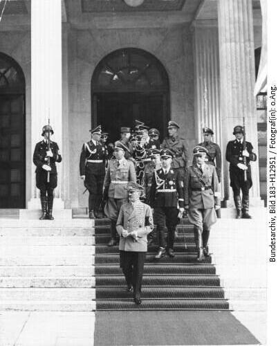 Münchener Abkommen, Adolf Hitler nach Besprechung