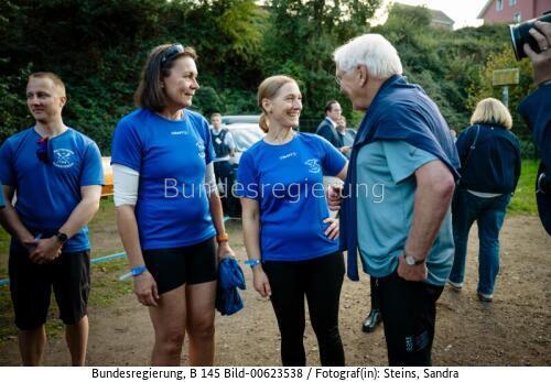 Bundespräsident Frank-Walter Steinmeier auf "Ortszeit" in Hattingen 2026