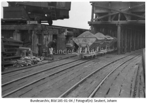 Bremen, U-Bootbunker "Valentin", Bau