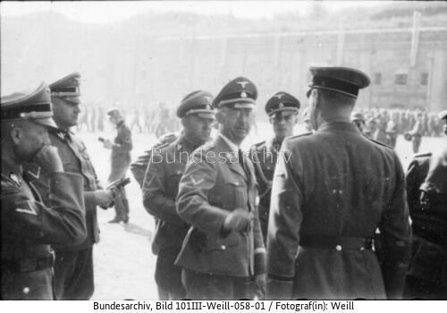 Metz, Heinrich Himmler bei Waffen-SS