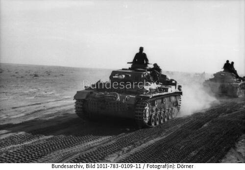 Nordafrika, Panzer III in Fahrt