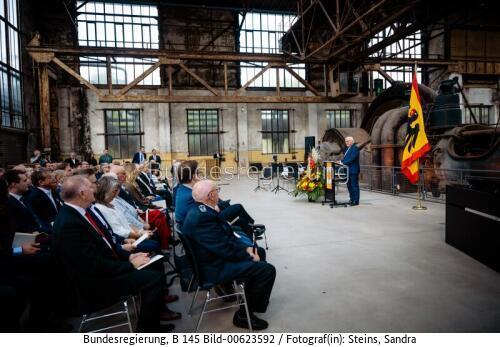 Bundespräsident Frank-Walter Steinmeier auf "Ortszeit" in Hattingen / Verleihung Verdienstorden 2026