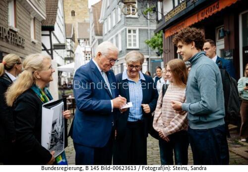 Bundespräsident Frank-Walter Steinmeier auf "Ortszeit" in Hattingen 2026