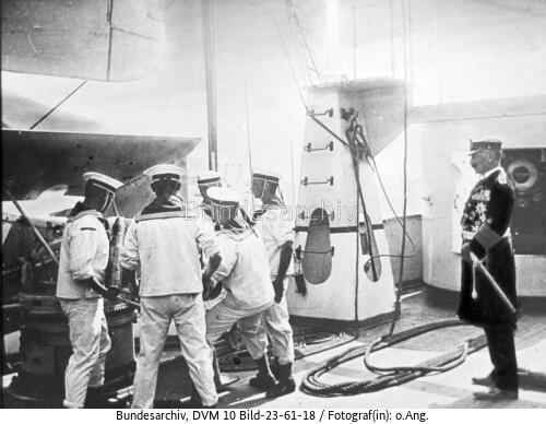 Kaiser Wilhelm II. auf "SMS Hansa II"