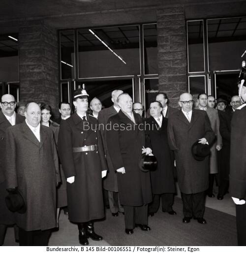 Bundeskanzler Adenauer im Saarland 1957
