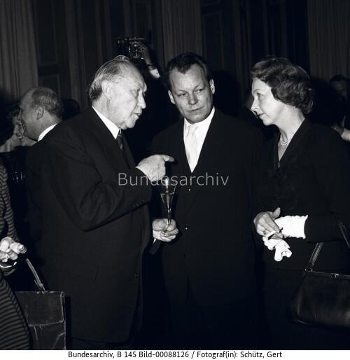 Bundeskanzler Adenauer in Berlin 1960