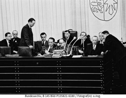 Konrad Adenauer, Franz-Josef Strauß
