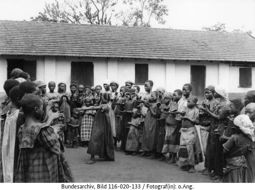 Kamerun, Lernspiel