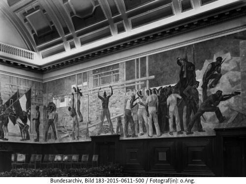 Berlin, Rathaus Schöneberg, Fresken