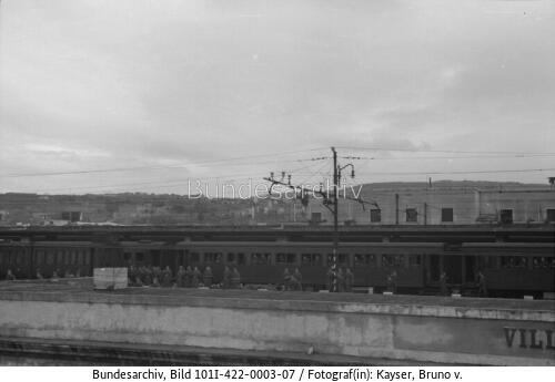 Kalabrien, Truppentransport, Bahnhof