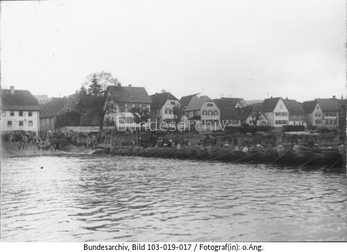 Pioniere, Fluss, Brückenbau