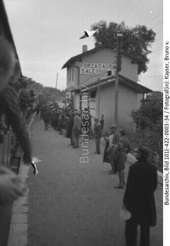 Italien, Truppentransport, Bahnhof