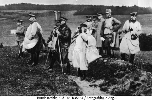 Polen, Tannenberg, Paul v. Hindenburg auf dem Schlachtfeld