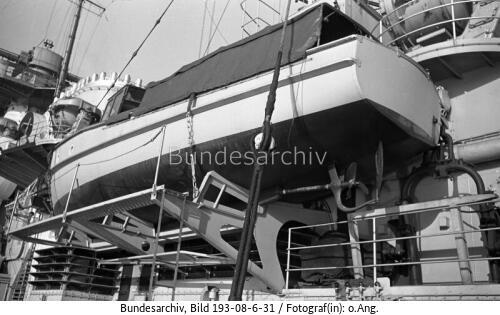 Schlachtschiff Bismarck, Beiboot