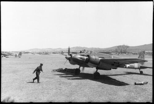 Russland, Flugzeug Henschel Hs 129