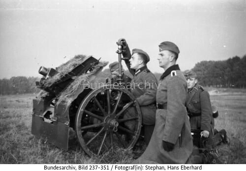 Frankreich, Infanteriegeschütz, Soldaten