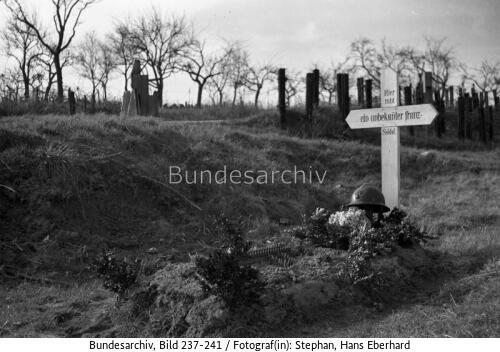 Frankreich, Soldatenfriedhof, Grab