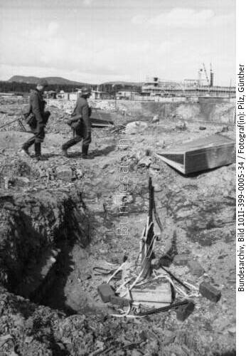 Norwegen, Oslo, Fornebu, MG 34
