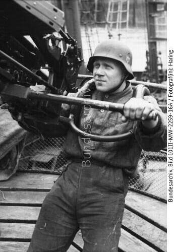 VP-Boot, Dienst an Bord, Flak