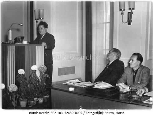 Berlin, Arbeitskonferenz der Nationalen Front, Ansprache von H. Axen