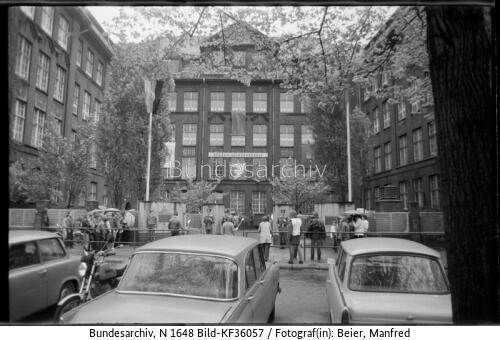 Berlin Lichtenberg, 5. Oberschule, Schulappell
